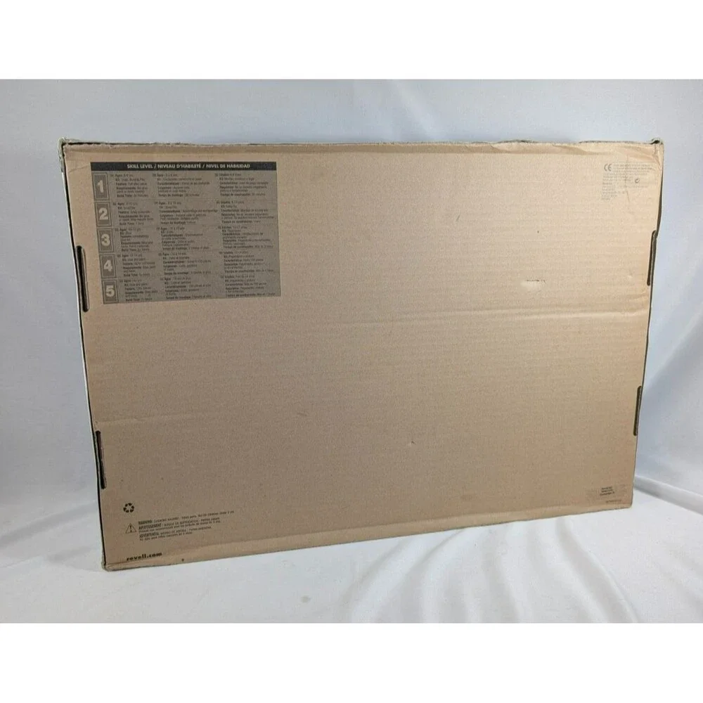 Revell 85-5994 F-4G Phantom II Wild Weasel 1:32 Model Airplane Kit Open Box